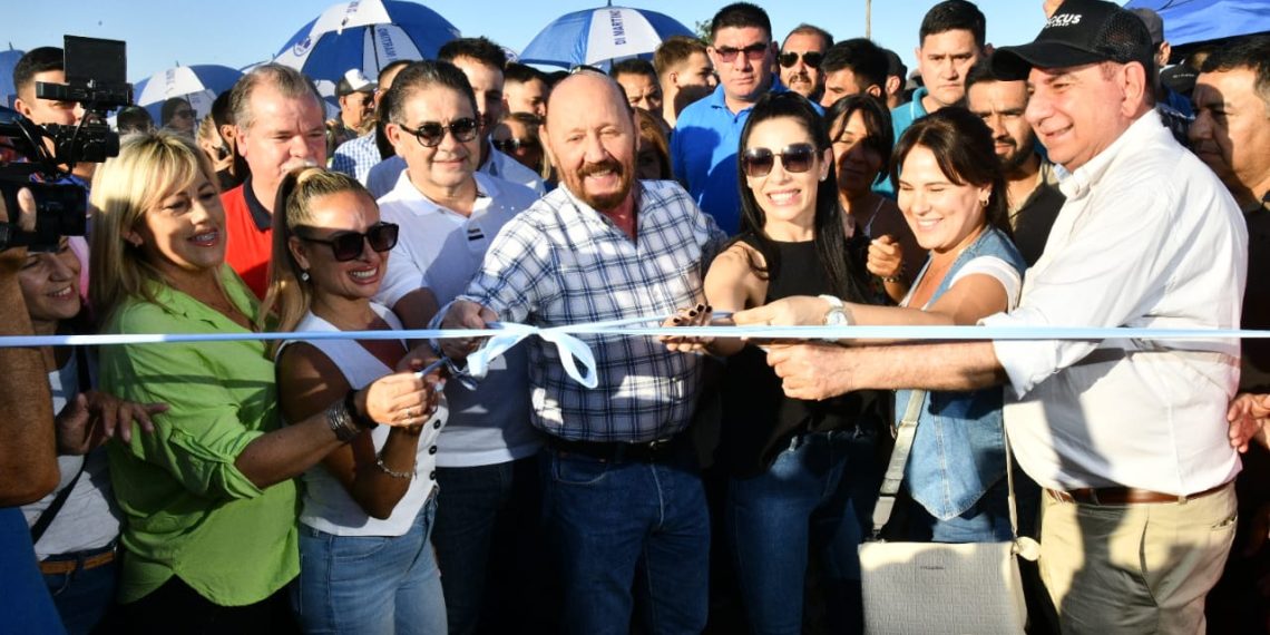 Insfrán y Jofré habilitaron el balneario municipal «Parque Arenas»