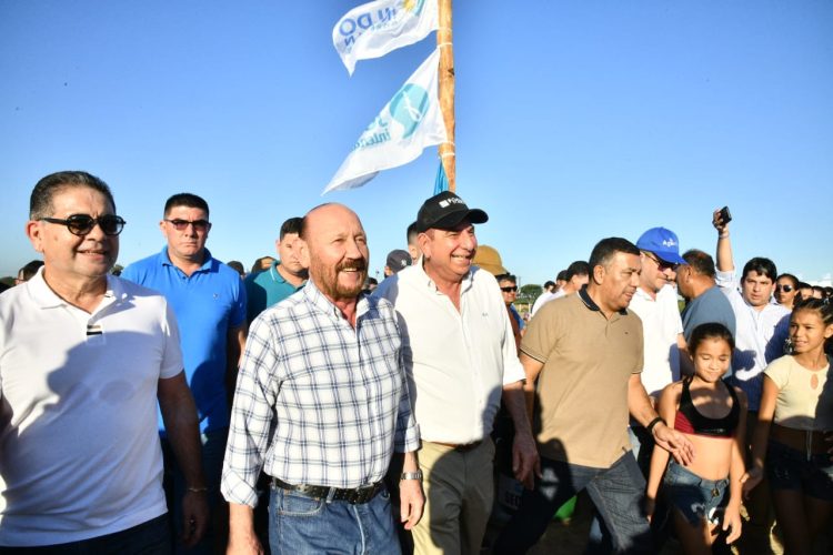 Insfrán y Jofré habilitaron el balneario municipal «Parque Arenas»