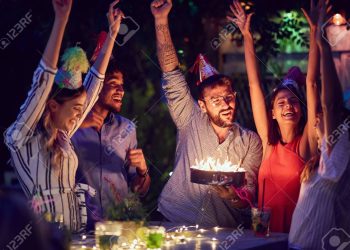 SADAIC no puede cobrar un evento privado y menos aún suspenderlo 