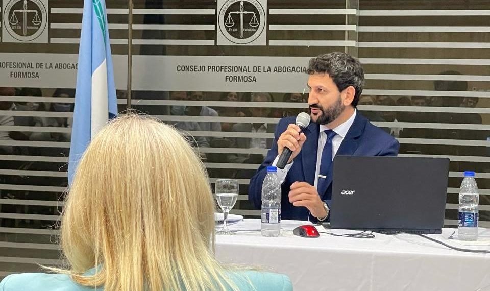 Prisión preventiva para una mujer adicta que drogó a su hijo al darle leche materna