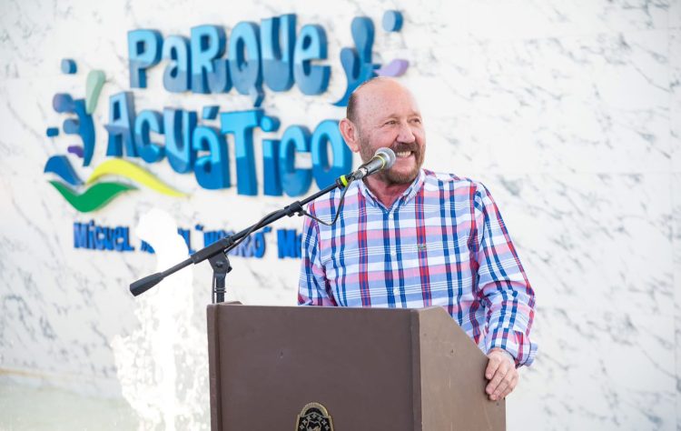 De Gildo a Basualdo: “Cuando uno anda en caballo prestado, se le saca y queda a pata”