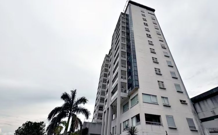 Con nombres y apellidos La Nación publicó listado de propietarios de «las torres gemelas» de la Costanera