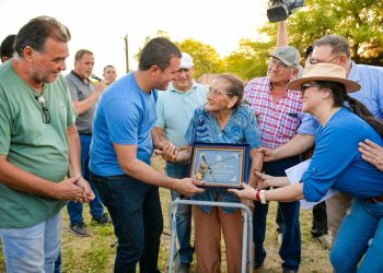 Eber Solís habilitó el Hípico “Don Silto Verón” de Las Lomitas