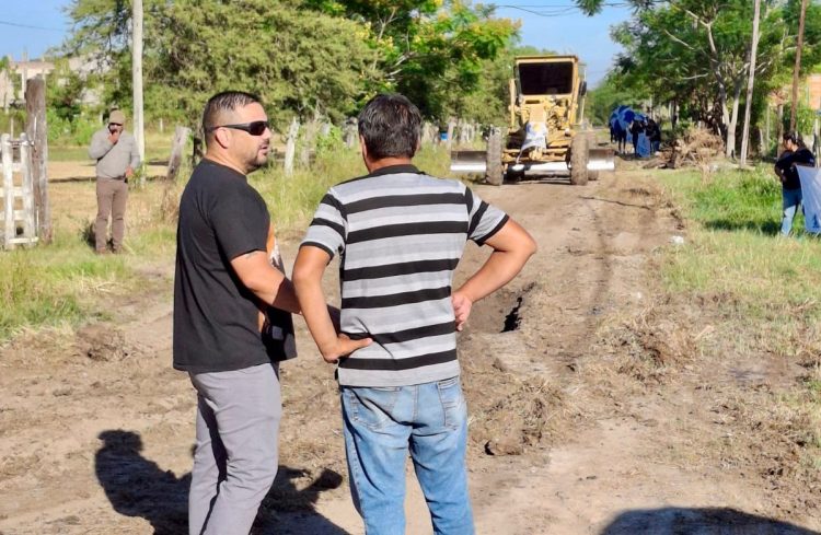Marcelo Sosa llevó su programa de servicios barriales a vecinos de la zona de Virgen del Carmen