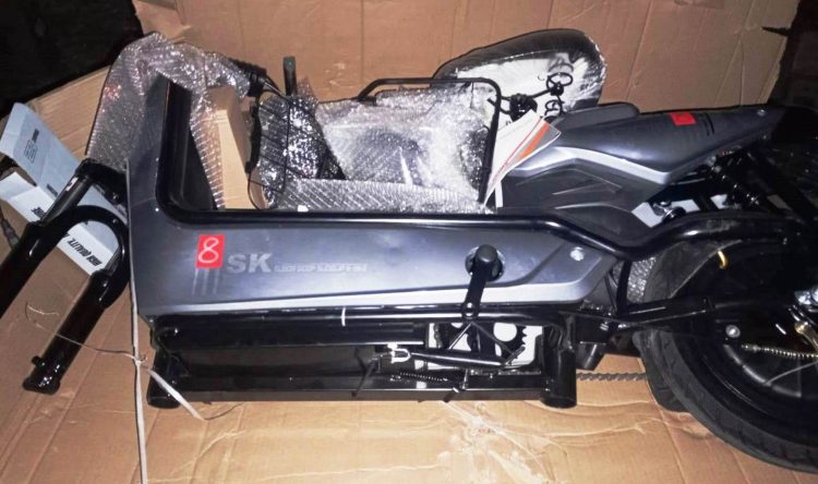 Policía secuestró $12 millones de mercadería de contrabando a tour de compras