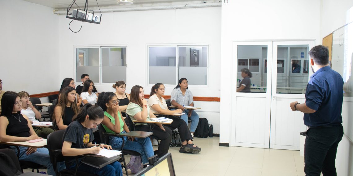 El curso de ingreso a la Universidad de la Cuenca del Plata logró una amplia convocatoria