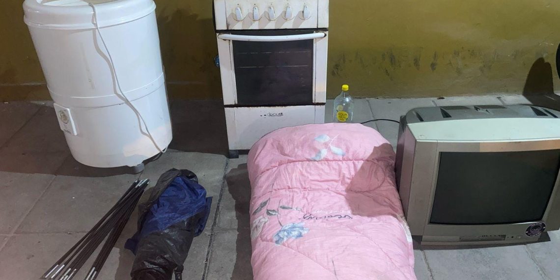 Robaban objetos de valor y los ofrecían en venta en Facebook: detenidos