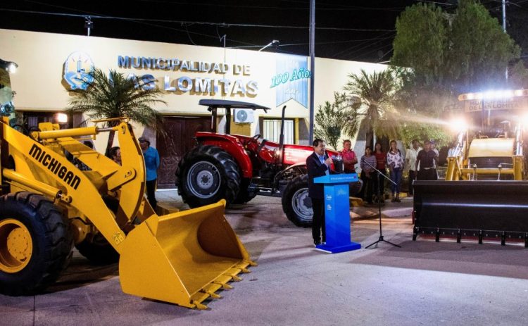 En medio del conflicto con la provincia, Basualdo anunció aumento del 45% a municipales