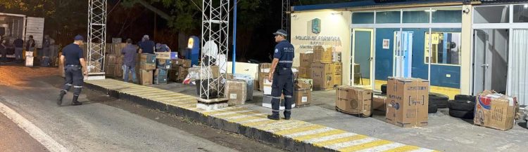 Secuestraron cubiertas y electrodomésticos de contrabando valuados en más de 6 millones de pesos