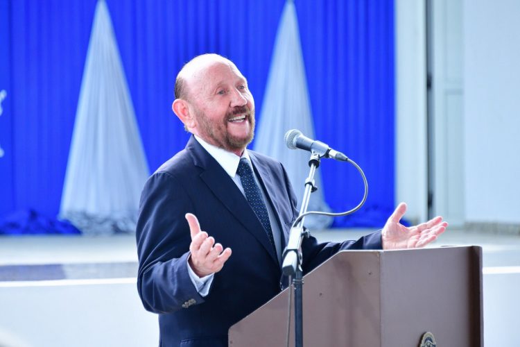 Insfran habilitó tres nuevas obras educativas y anunció la creación de un centro de salud para Lucero Cué