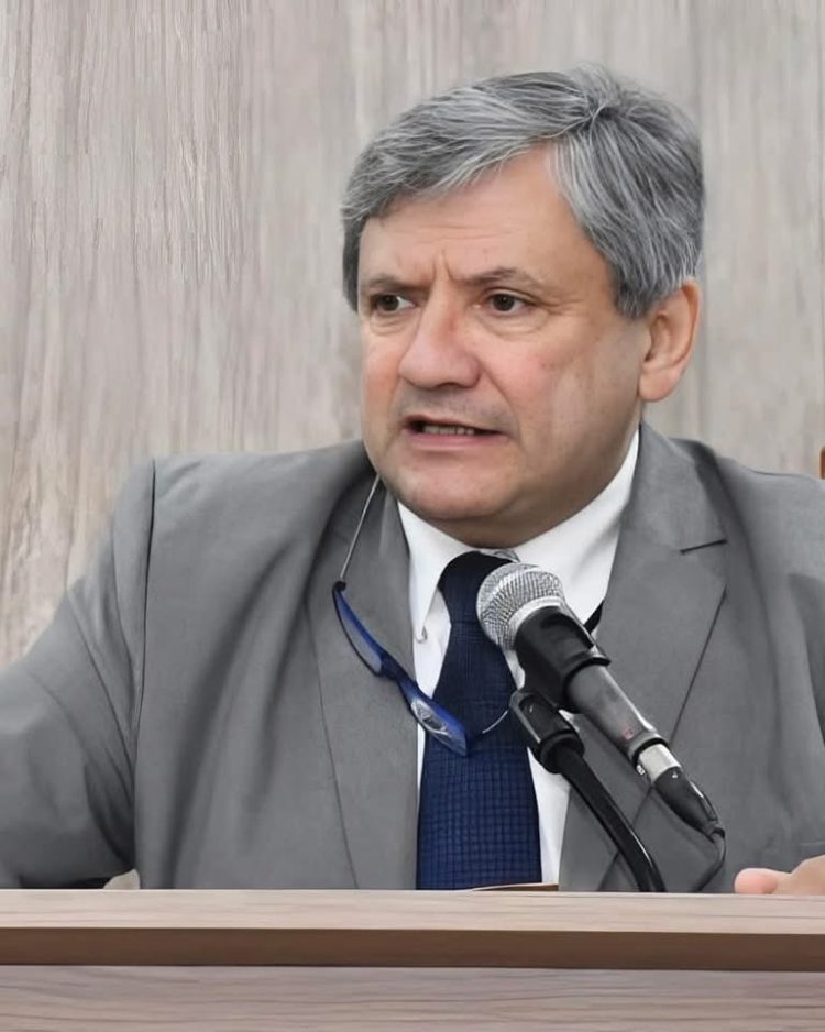 Juez Cabral dice que puede ser candidato a intendente porque le concedieron licencia e inició trámites para jubilarse 