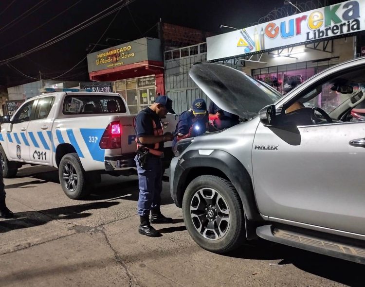 La Policía secuestró tres camionetas 4×4 en distintos procedimientos y detuvo a un sujeto