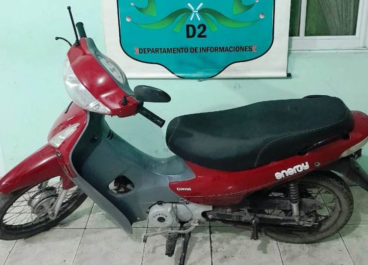En distintas intervenciones, la Policía logró recuperar tres motocicletas robadas