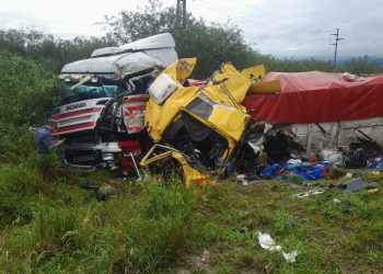 Choque frontal entre camiones paraguayos sobre la ruta 81 dejó un muerto y un herido de gravedad