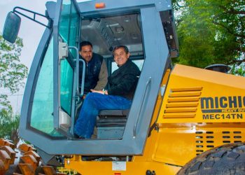 Las Lomitas adquirió maquinaria para comenzar a construir pavimento