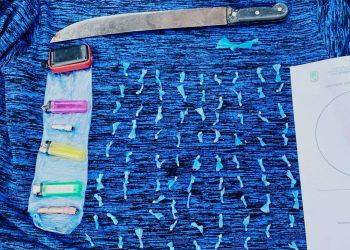 Policías detuvieron a un vendedor de cocaína en plena transacción ilícita