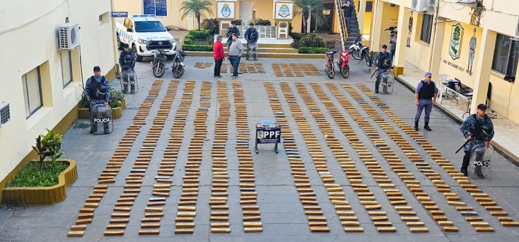 Siguieron a motociclistas que llevaban bultos y encontraron más de 620 kilos de marihuana