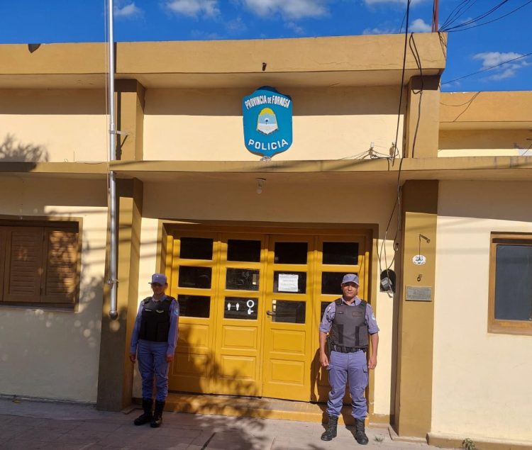 Compartían tragos, discutieron y uno apuñaló al otro en el estómago