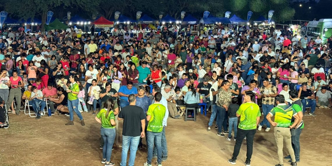 Más de cinco mil personas disfrutaron de la jornada “Todos somos la Patria” en Las Lomitas