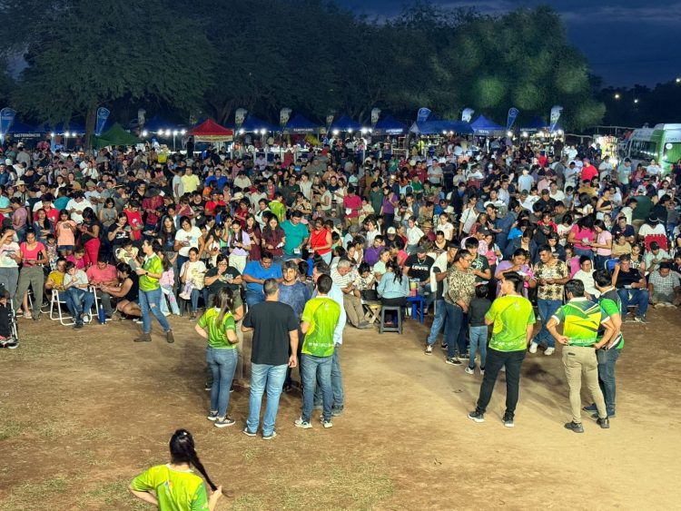 Más de cinco mil personas disfrutaron de la jornada “Todos somos la Patria” en Las Lomitas