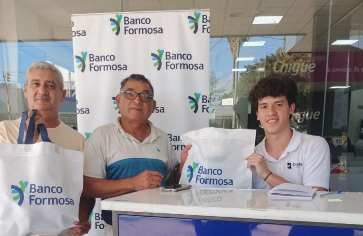 Banco Formosa promociona por el interior provincial el operativo “Borrón y cuenta nueva”
