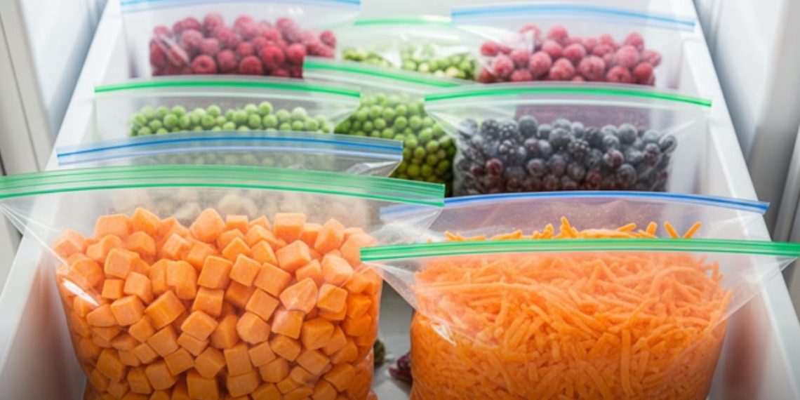 Cinco alimentos que ganan en valor nutricional al ser congelados