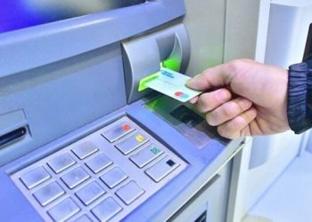 Estatales: Este miércoles 18 arranca el pago del aguinaldo y el jueves 26 abonan haberes