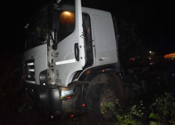 Tragedia en Ingeniero Juárez: Un camionero alcoholizado atropelló a tres niños que jugaban en la vereda y mató a dos de ellos
