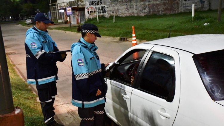 Festejos del día del padre: detectaron y sacaron de circulación a 12 conductores alcoholizados