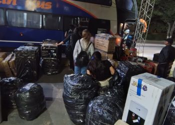 Tour de compras terminó mal: le secuestraron 8 millones de pesos en mercaderías sin aval aduanero y todos quedaron imputados en una causa federal por contrabando