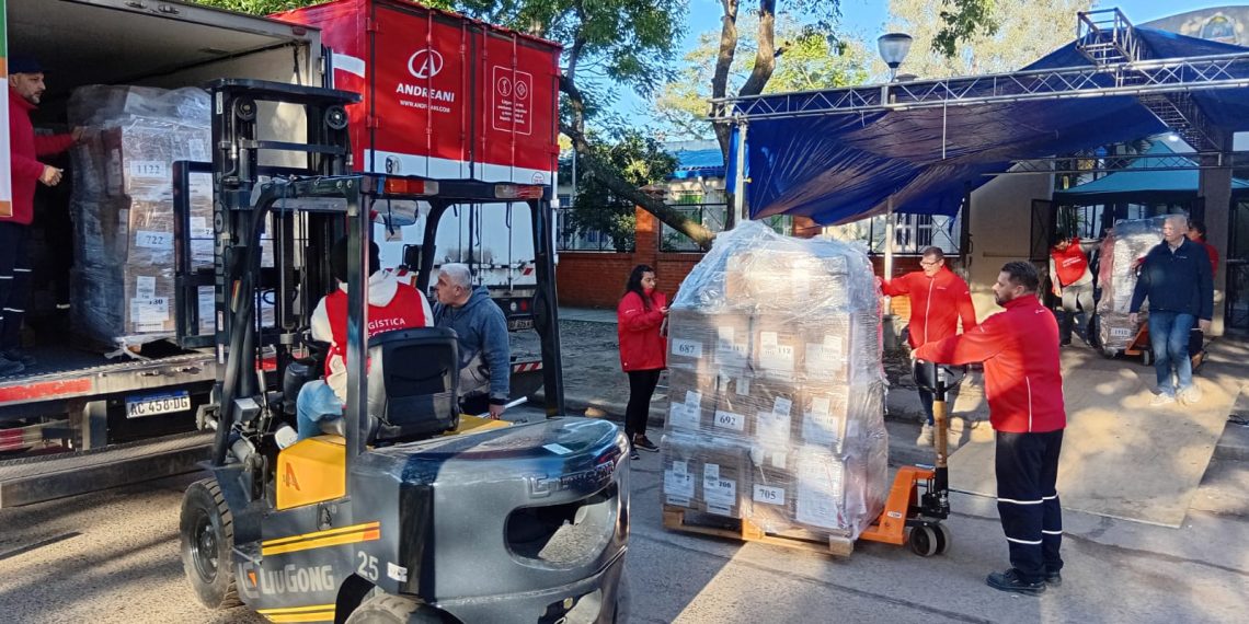 Se inició el despliegue de las urnas con vistas a la jornada comicial del domingo