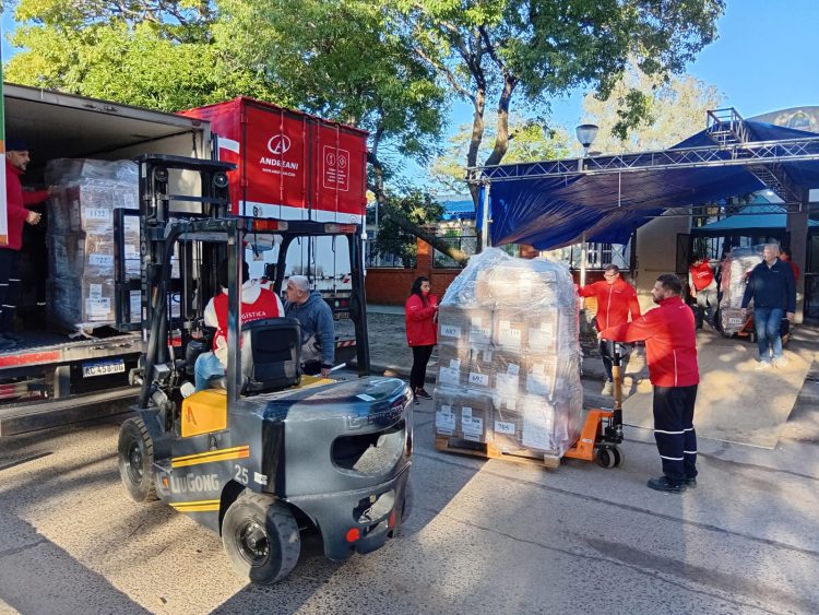 Se inició el despliegue de las urnas con vistas a la jornada comicial del domingo