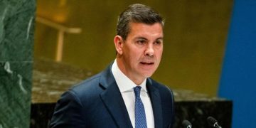 Santiago Peña llamó a empresarios argentinos a invertir en Paraguay desde la Mediterránea
