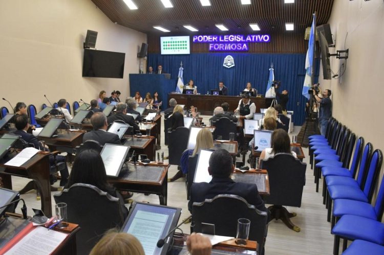 Un informe privado revela que el sueldo mensual de un diputado provincial de Formosa es de sólo 1.831.000 pesos