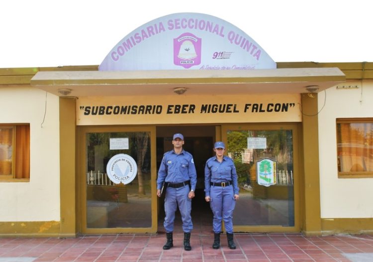 Una mujer le sustrajo millones de pesos, guaraníes y dólares a su pareja: la detuvieron pero el dinero no aparece