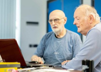 Qué hay que tener en cuenta sobre privacidad en la red y ciberseguridad para los adultos mayores