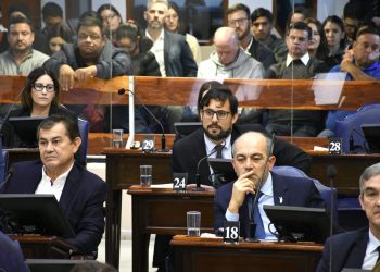 Avanza el debate sobre la reforma de la Constitución Provincial: cómo asoman los cambios a los artículos y la reacción opositora