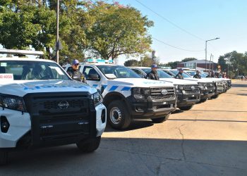 Varias dependencias policiales de capital recibieron móviles 0km para el despliegue operativo