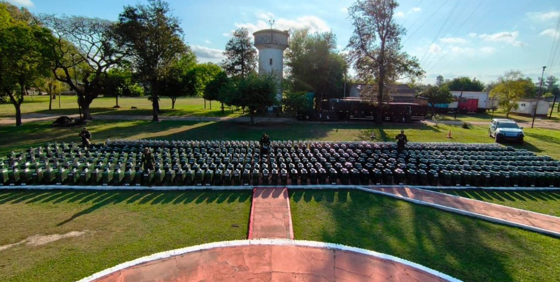 Un camión de cargas que ocultaba 250.000 atados de cigarrillos de contrabando pasó por Formosa pero fue detectado en Chaco