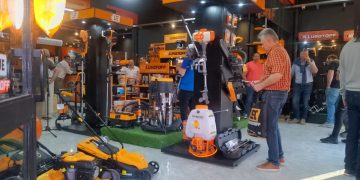 Ferretería Mariano Moreno y Lusqtoff inauguraron el primer local exclusivo de la marca con precios imbatibles