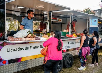 Se puso en marcha el mercado móvil de emprendedores