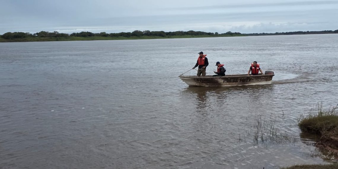 Un pescador cayó en aguas del río Paraguay: activaron un operativo de búsqueda