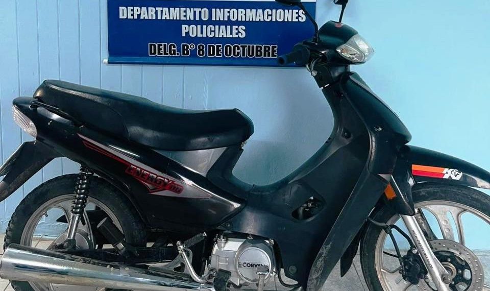 Violentaron una casa, robaron dinero y se compraron una moto: presos