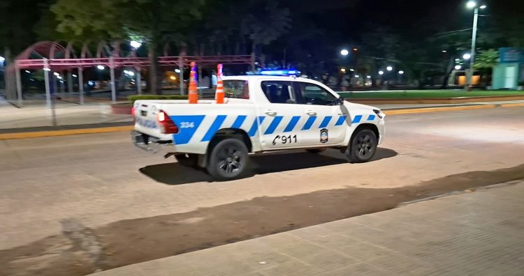 Detuvieron a dos mujeres por robo a mano armada y una tercera por intento de homicidio