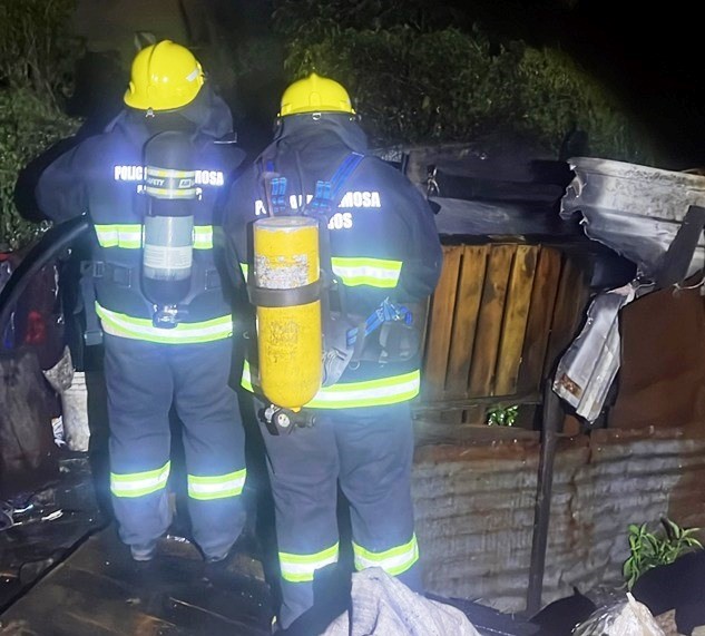 Discutió con su ex cuñado, se enojó y le prendió fuego a su precaria vivienda