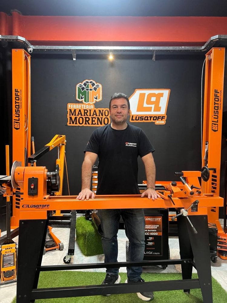 Lusqtoff abre en Formosa su primer punto de venta oficial en alianza con ferretería Mariano Moreno