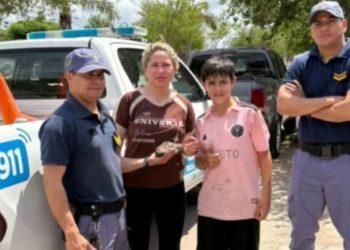Un nene descubrió un meteorito mientras jugaba junto a una represa