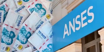 ANSES puso fecha límite para la entrega de la Libreta AUH y dejó un aviso para quien no cumpla