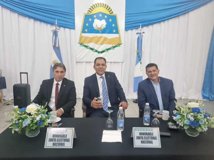 El Comando Electoral inició el escrutinio definitivo de las elecciones legislativas