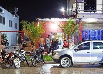 Violento atraco a mano armada en pleno centro de Clorinda: robaron dinero y golpearon a un cliente